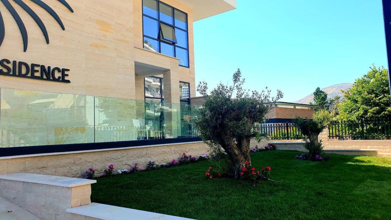 2F Saranda Apartment Bagian luar foto